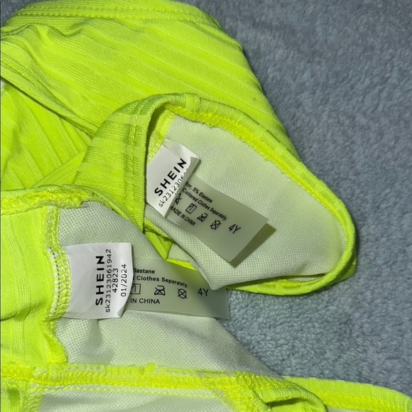 SHEIN Neon Yellow Kids Swim Bikini - Picture 3 of 3